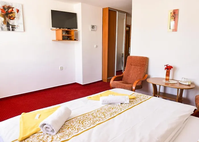 Felicity Guest house